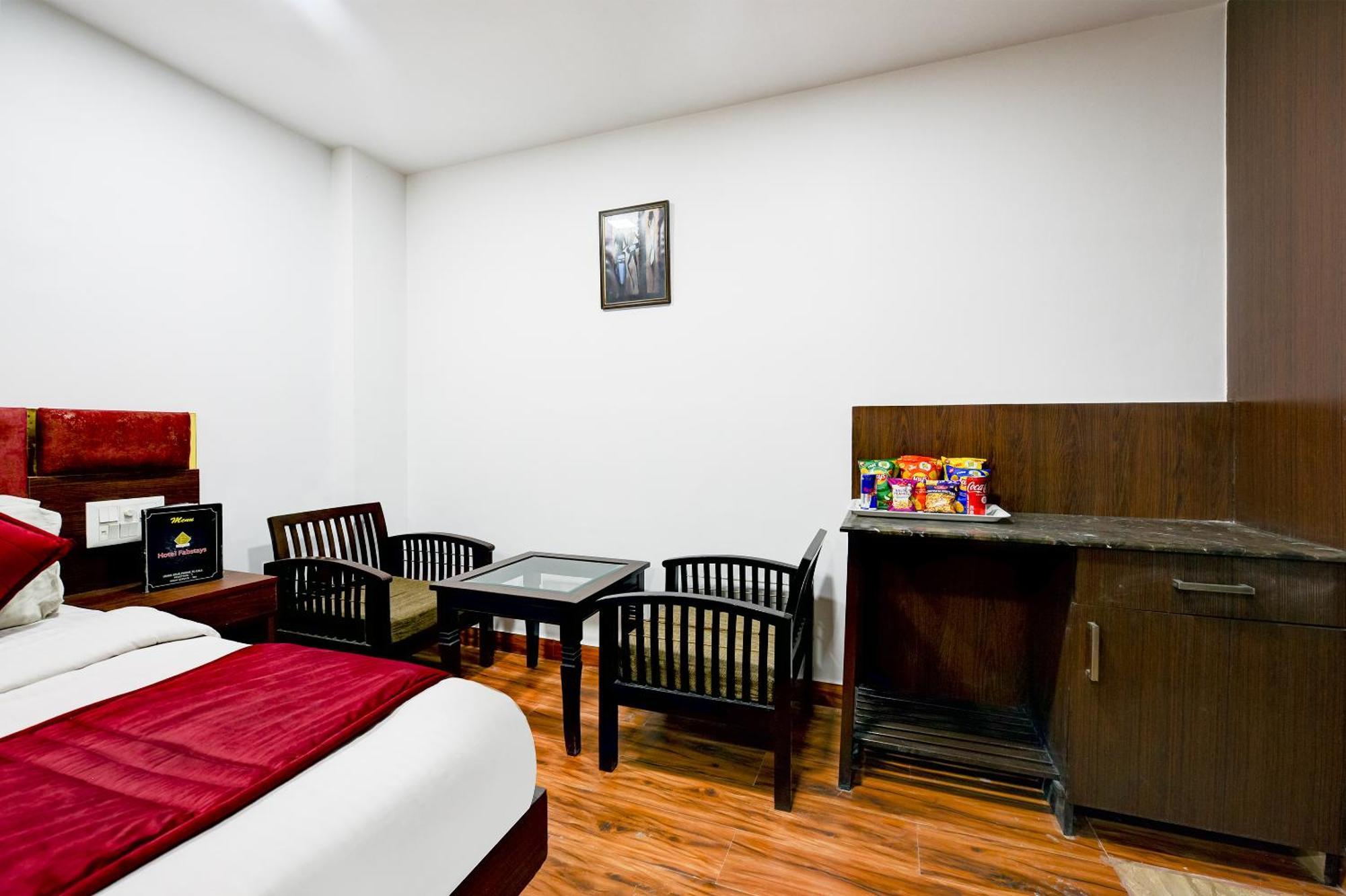 Staybook South Delhi Neu-Delhi Exterior foto