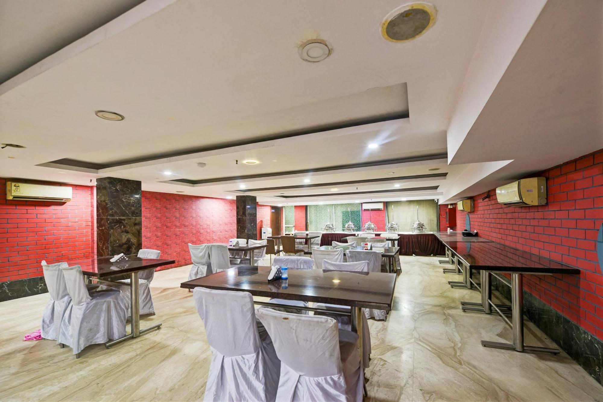 Staybook South Delhi Neu-Delhi Exterior foto