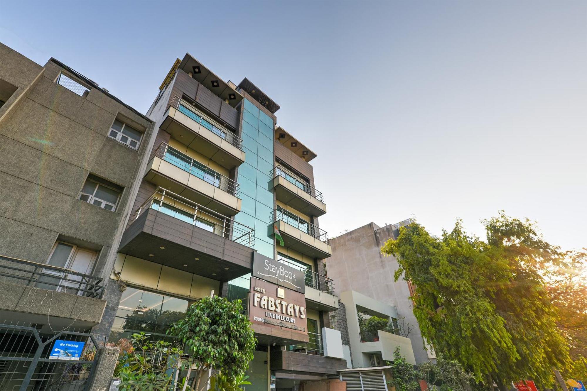 Staybook South Delhi Neu-Delhi Exterior foto
