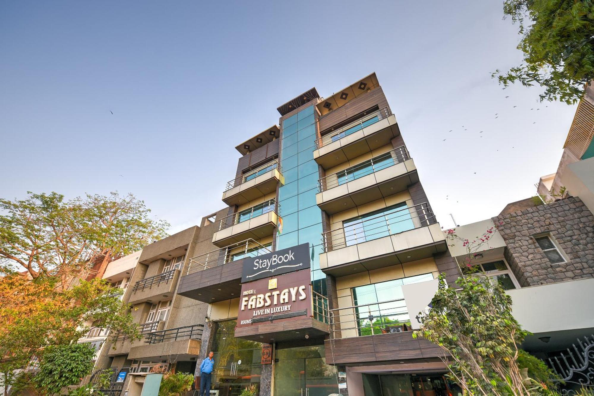Staybook South Delhi Neu-Delhi Exterior foto