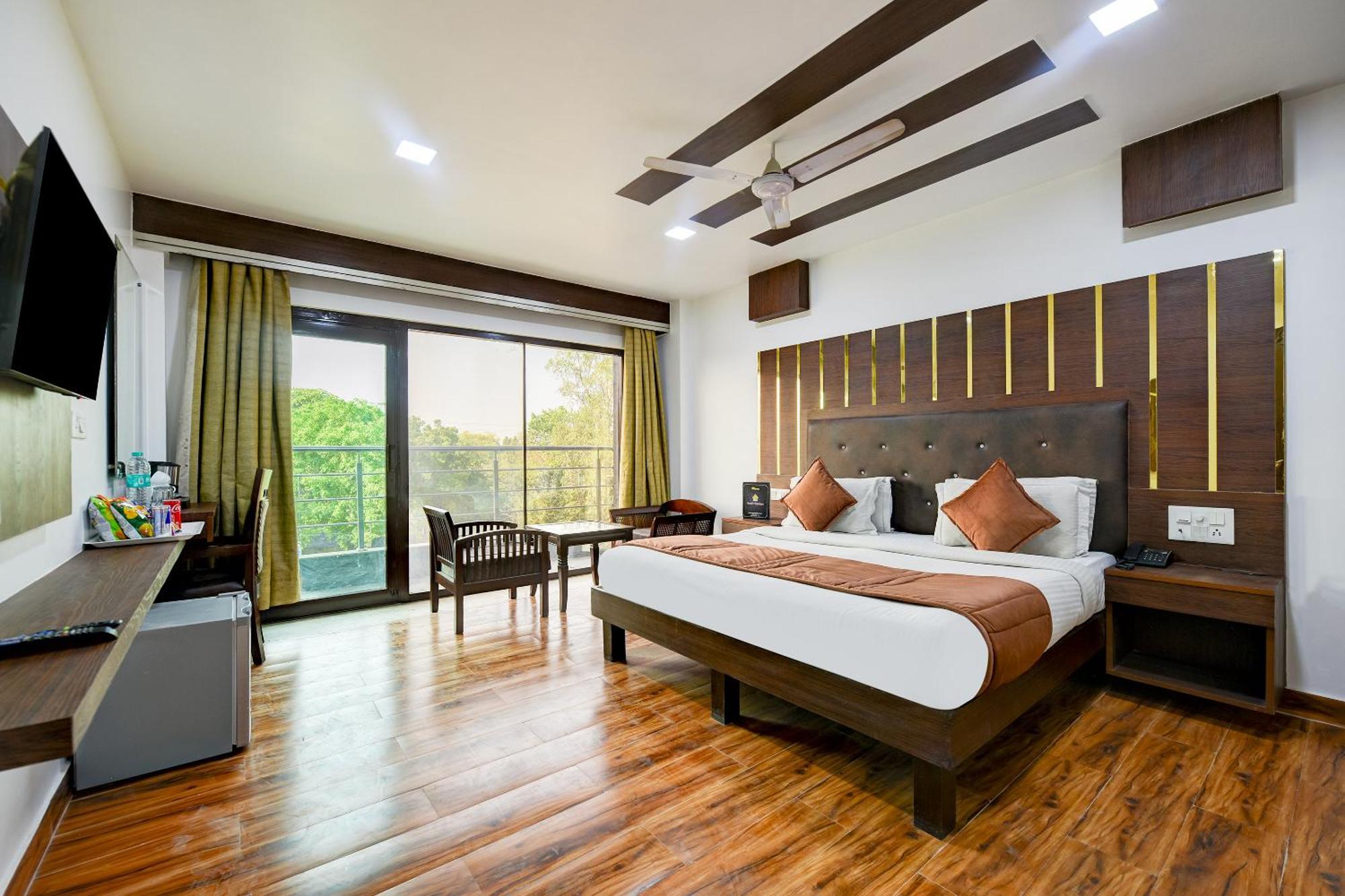 Staybook South Delhi Neu-Delhi Exterior foto