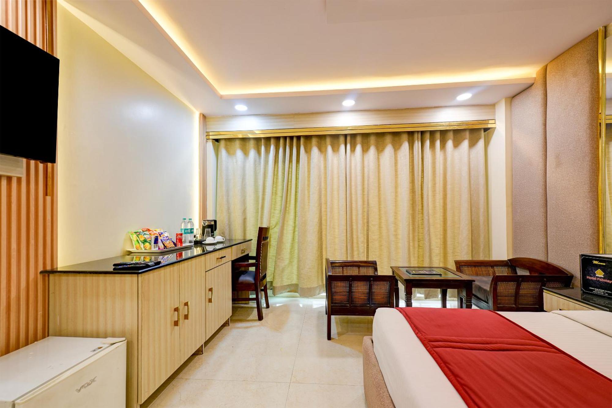 Staybook South Delhi Neu-Delhi Exterior foto